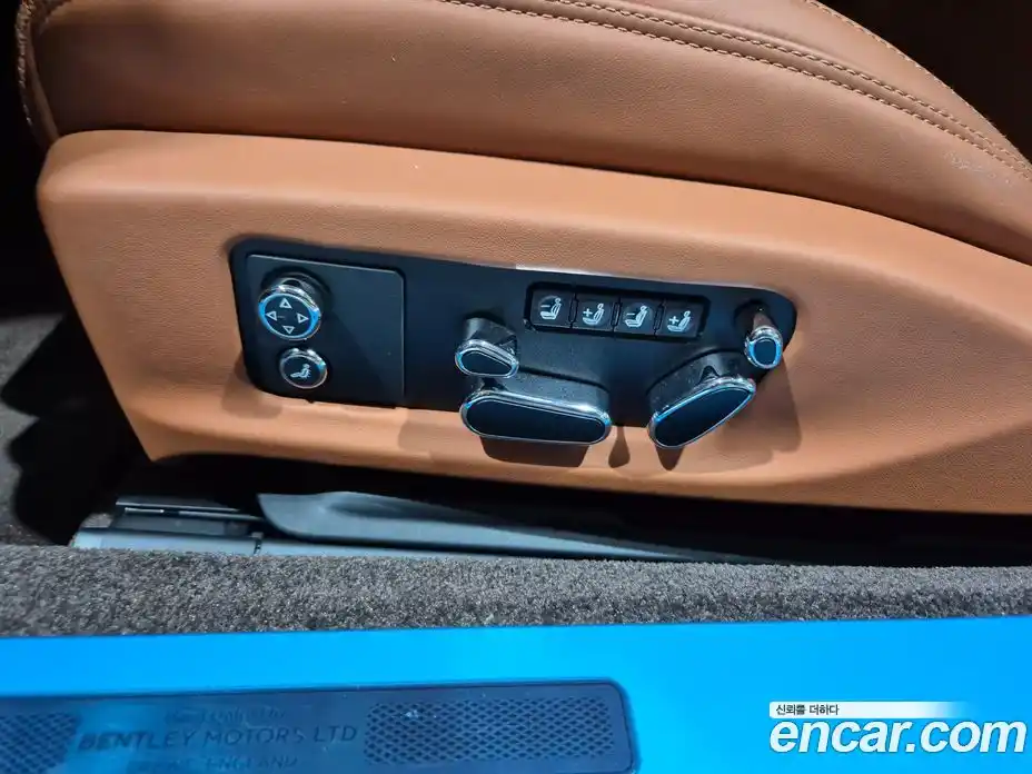 Bentley Continental 2022 4.0 гидро в Москве № 256583, фото 17