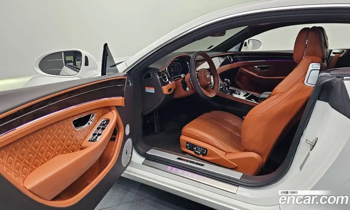 Bentley Continental 2022 4.0 гидро в Москве № 256606, фото 10