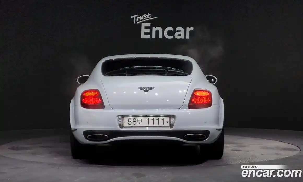 Bentley Continental 2010 6.0 гидро в Москве № 256662, фото 4
