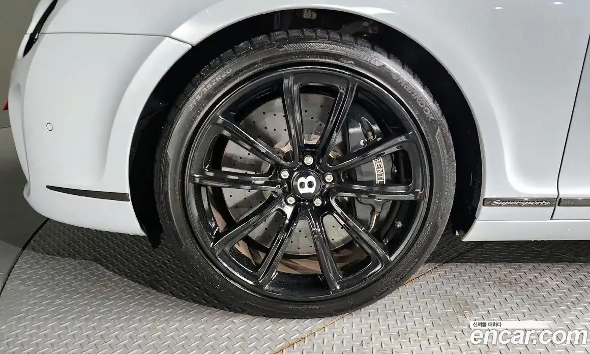 Bentley Continental 2010 6.0 гидро в Москве № 256662, фото 5