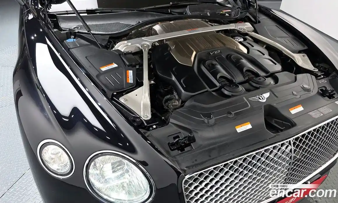 Bentley Continental 2020 4.0 гидро в Москве № 256663, фото 6