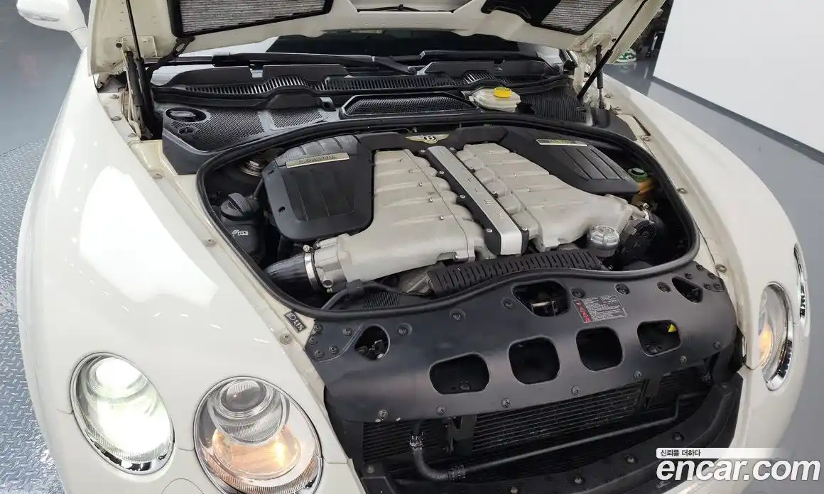 Bentley Continental 2010 6.0 гидро в Москве № 256687, фото 6