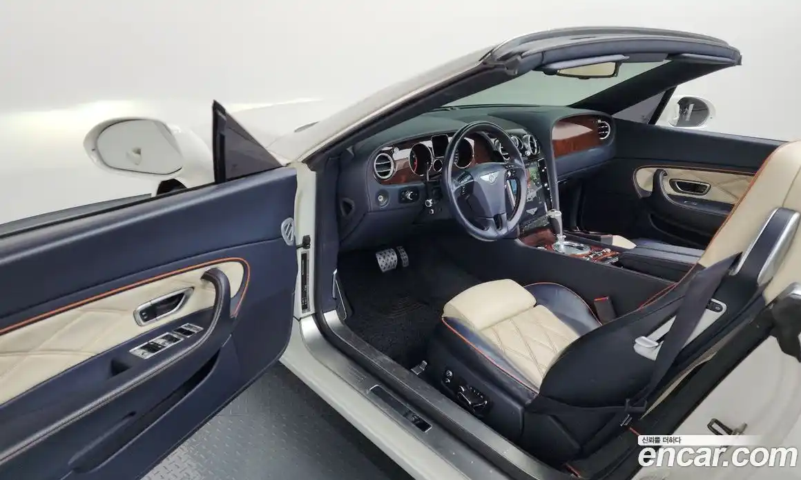 Bentley Continental 2010 6.0 гидро в Москве № 256687, фото 10