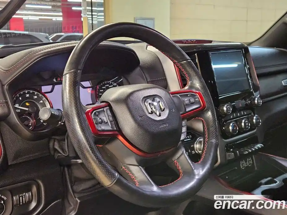 Dodge Ram Pick Up 2019 5.7 гидро в Москве № 256816, фото 13