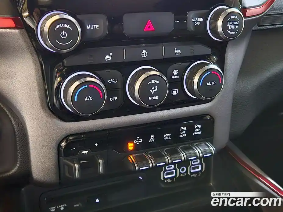 Dodge Ram Pick Up 2019 5.7 гидро в Москве № 256816, фото 16
