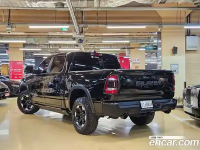 Dodge Ram Pick Up 2019 5.7 гидро в Москве № 256816, миниатюра 2