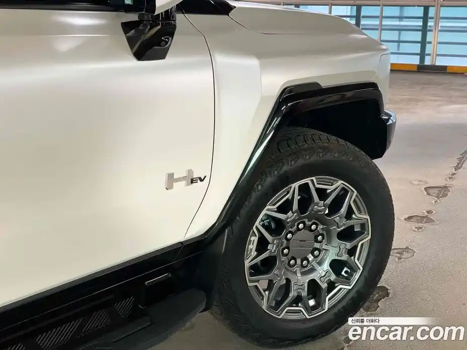 GMC Hummer EV 2025 гидро в Москве № 365840, фото 8