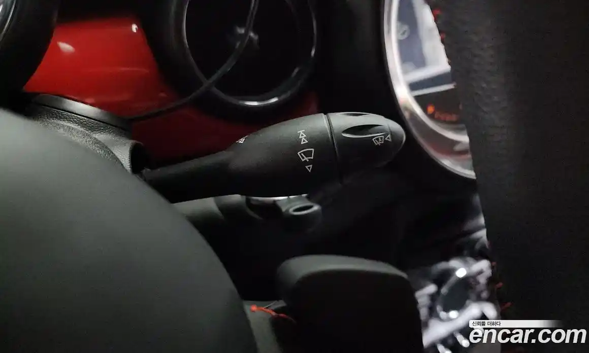 Mini Coupe 2014 1.6 гидро в Москве № 416961, фото 15