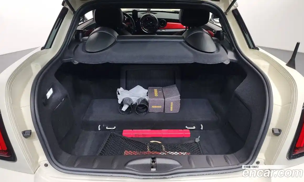 Mini Coupe 2014 1.6 гидро в Москве № 416961, фото 20