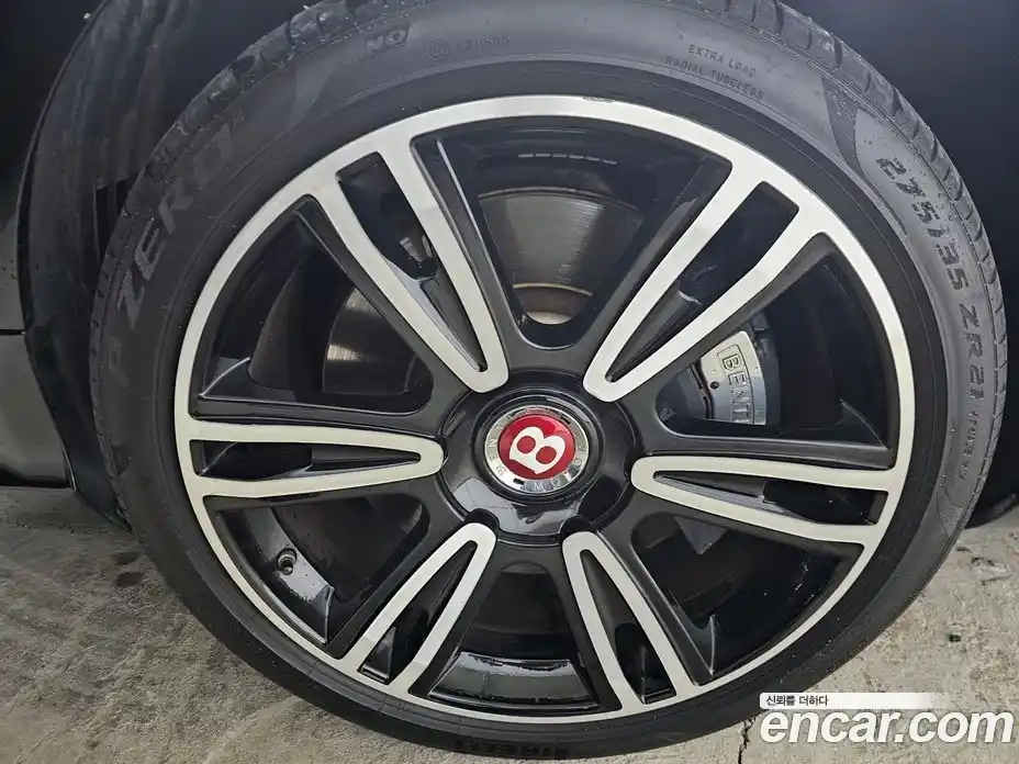 Bentley Continental 2014 4.0 гидро в Москве № 548246, фото 7