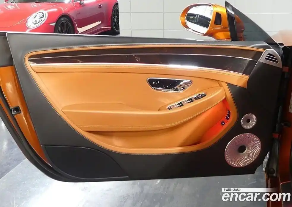 Bentley Continental 2018 6.0 гидро в Москве № 653282, фото 17