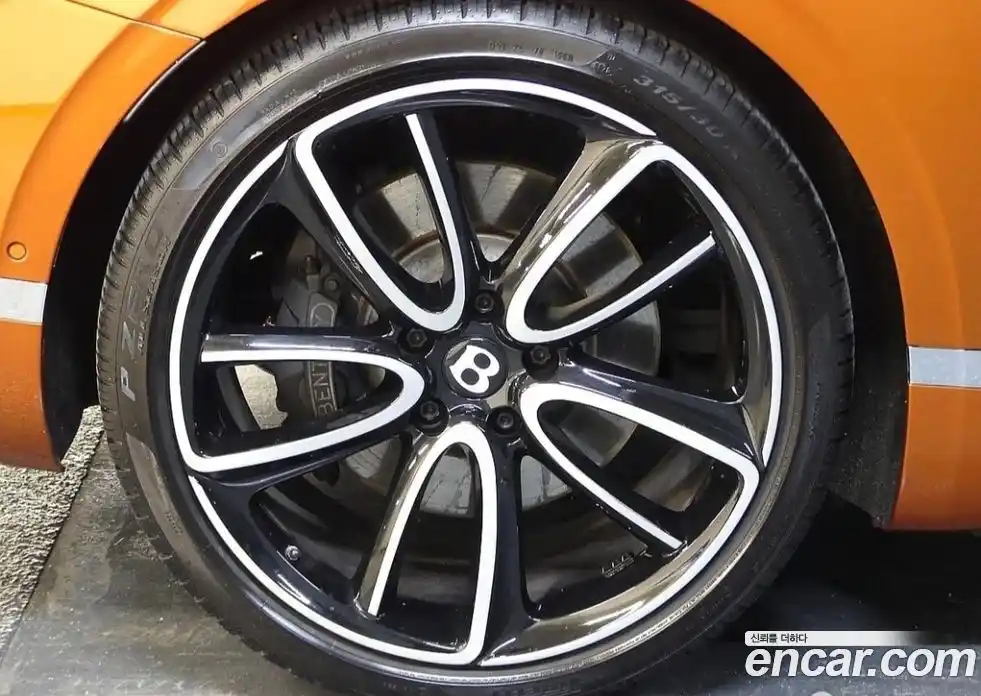 Bentley Continental 2018 6.0 гидро в Москве № 653282, фото 5