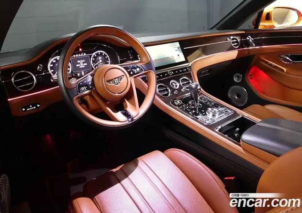 Bentley Continental 2018 6.0 гидро в Москве № 653282, фото 7