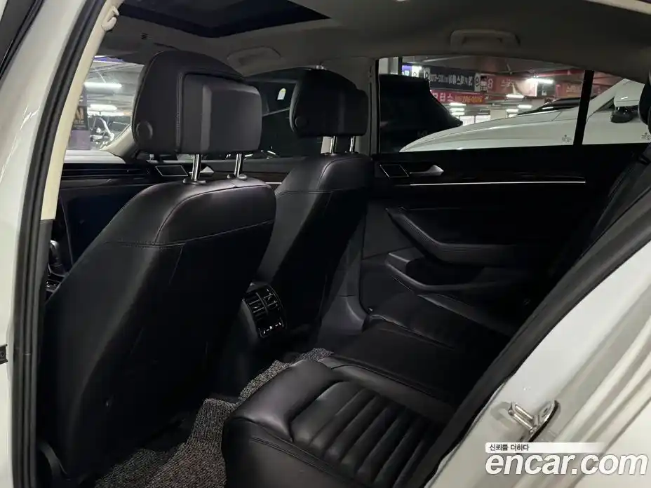 Volkswagen Passat 2018 2.0 гидро в Москве № 862377, фото 11
