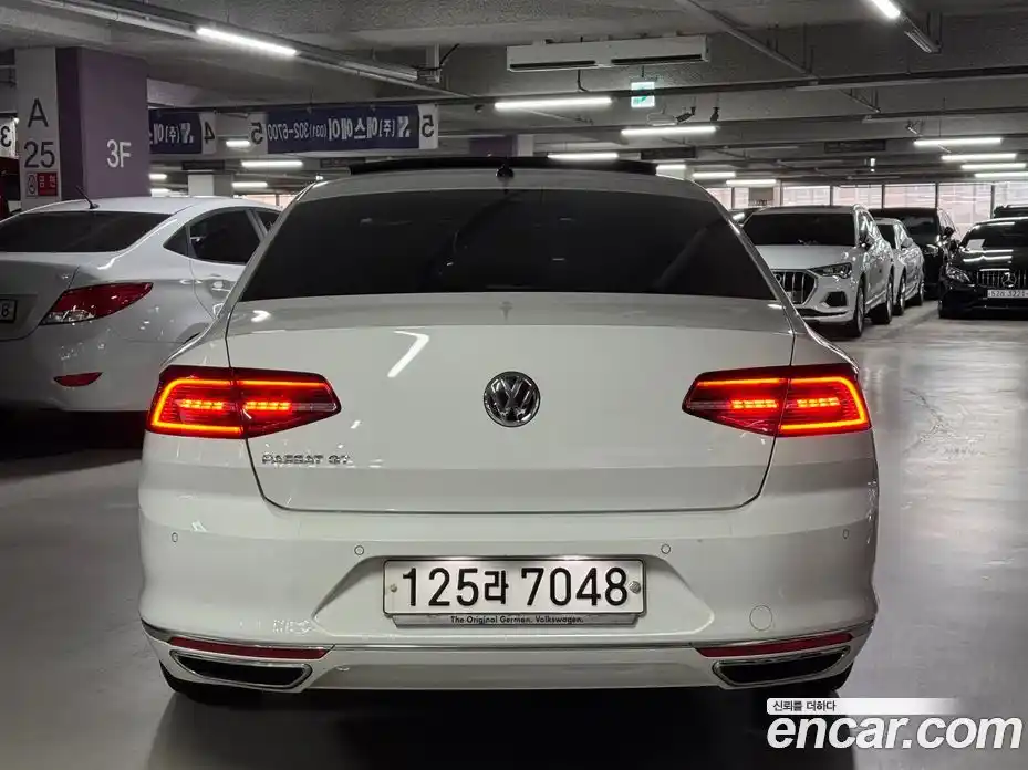 Volkswagen Passat 2018 2.0 гидро в Москве № 862377, фото 4
