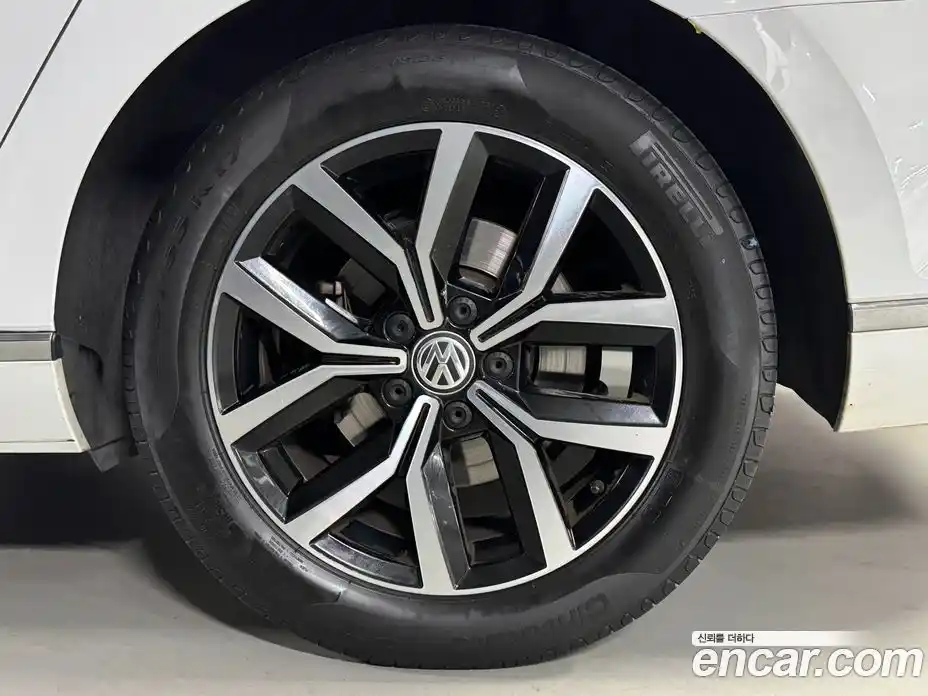 Volkswagen Passat 2018 2.0 гидро в Москве № 862377, фото 6