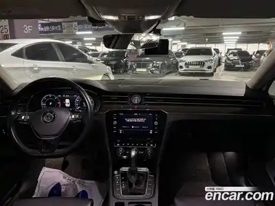 Volkswagen Passat 2018 2.0 гидро в Москве № 862377, миниатюра 8