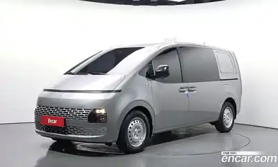Hyundai Staria, 2025