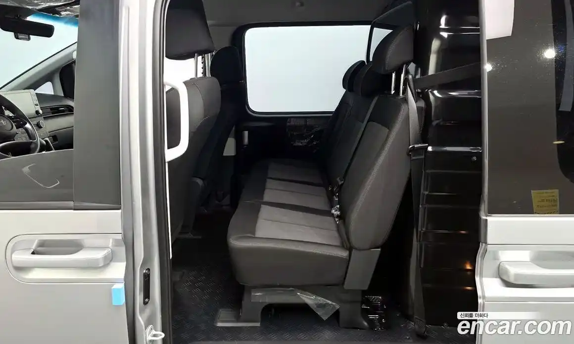 Hyundai Staria 2025 2.2 гидро в Москве № 886415, фото 11