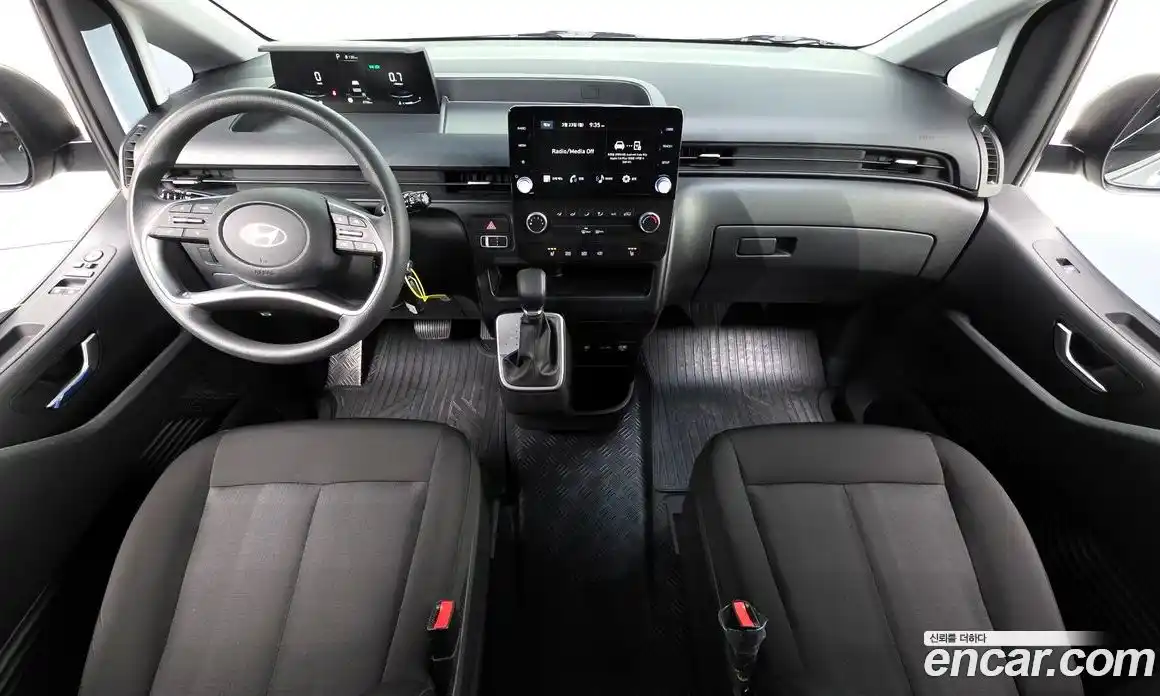 Hyundai Staria 2025 2.2 гидро в Москве № 886415, фото 7
