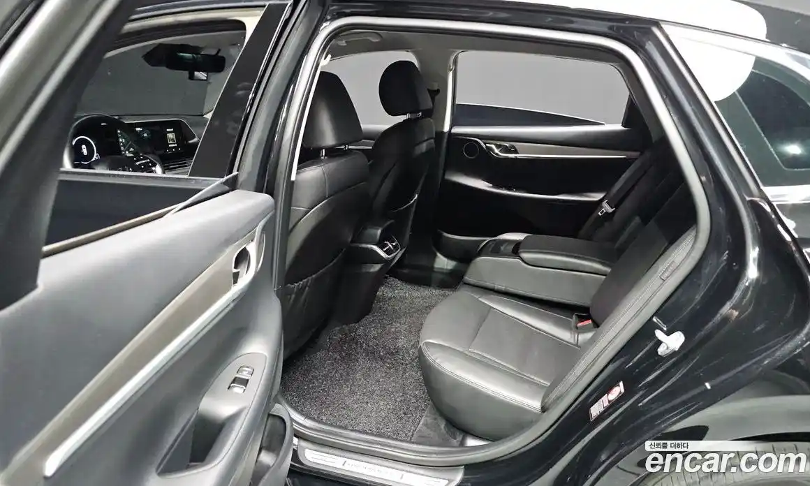 Hyundai Grandeur 2021 2.5 Автомат в Москве № 1128166, фото 19