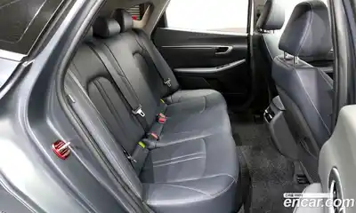 Hyundai Sonata 2023 1.6 Автомат в Москве № 1128211, миниатюра 12