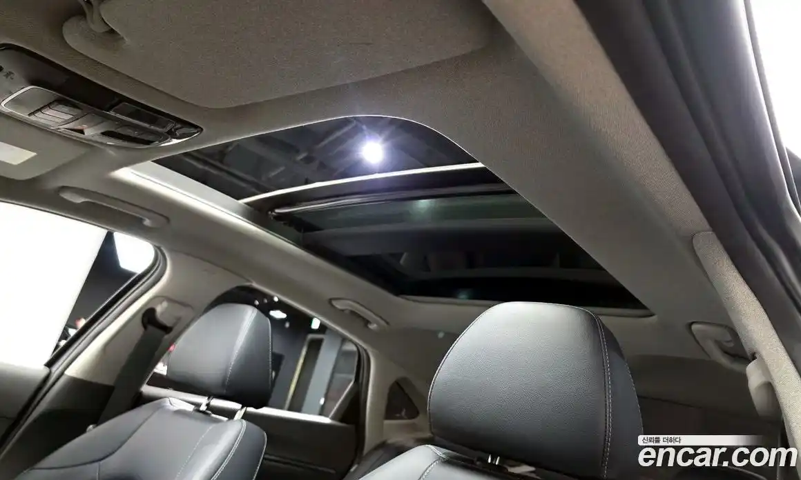 Hyundai Sonata 2023 1.6 Автомат в Москве № 1128211, фото 19