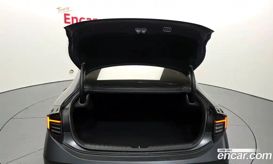 Hyundai Sonata 2023 1.6 Автомат в Москве № 1128211, фото 20