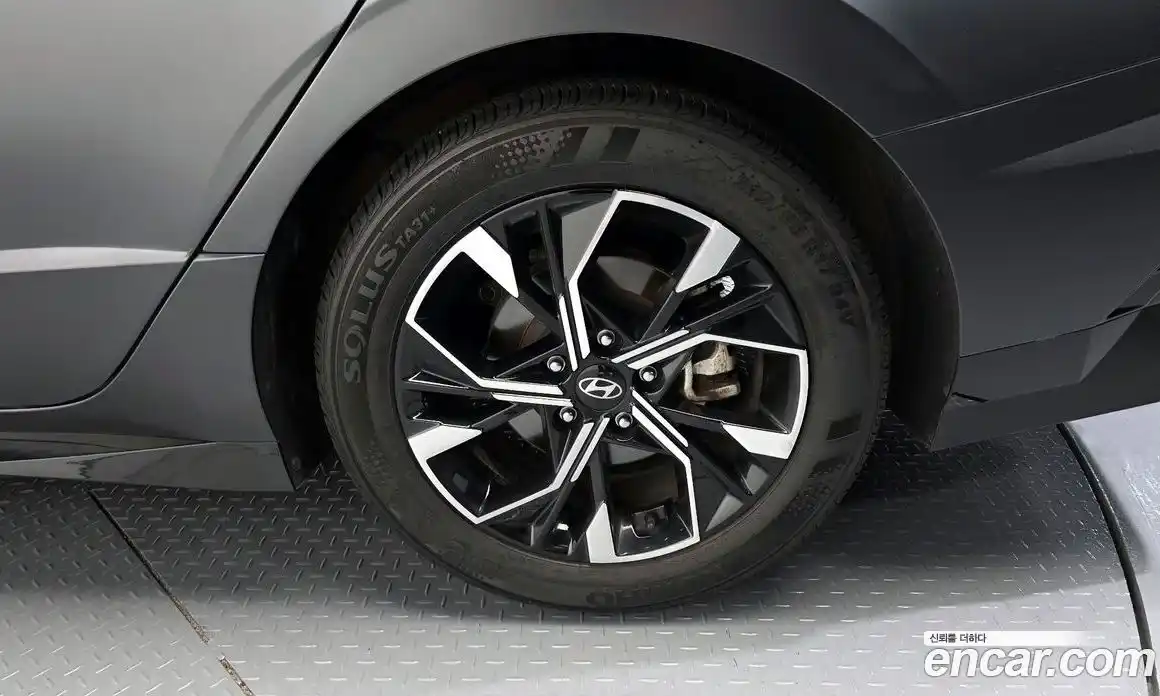 Hyundai Sonata 2023 1.6 Автомат в Москве № 1128211, фото 5