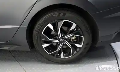 Hyundai Sonata 2023 1.6 Автомат в Москве № 1128211, миниатюра 5