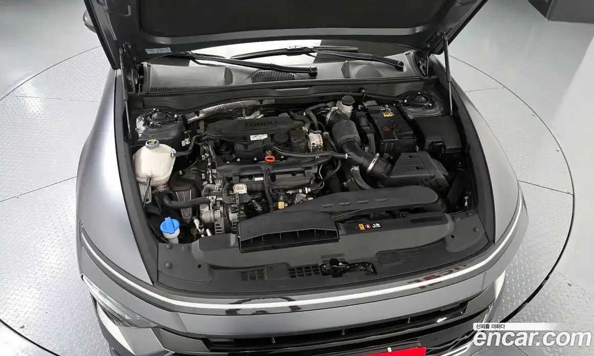 Hyundai Sonata 2023 1.6 Автомат в Москве № 1128211, фото 6