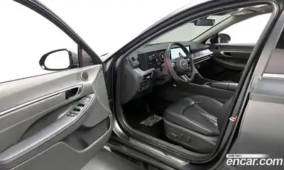Hyundai Sonata 2023 1.6 Автомат в Москве № 1128211, миниатюра 10