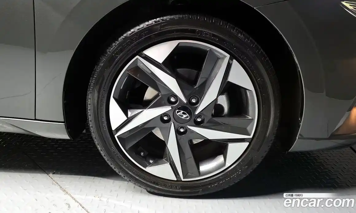 Hyundai Avante 2021 1.6 гидро в Москве № 1128215, фото 5