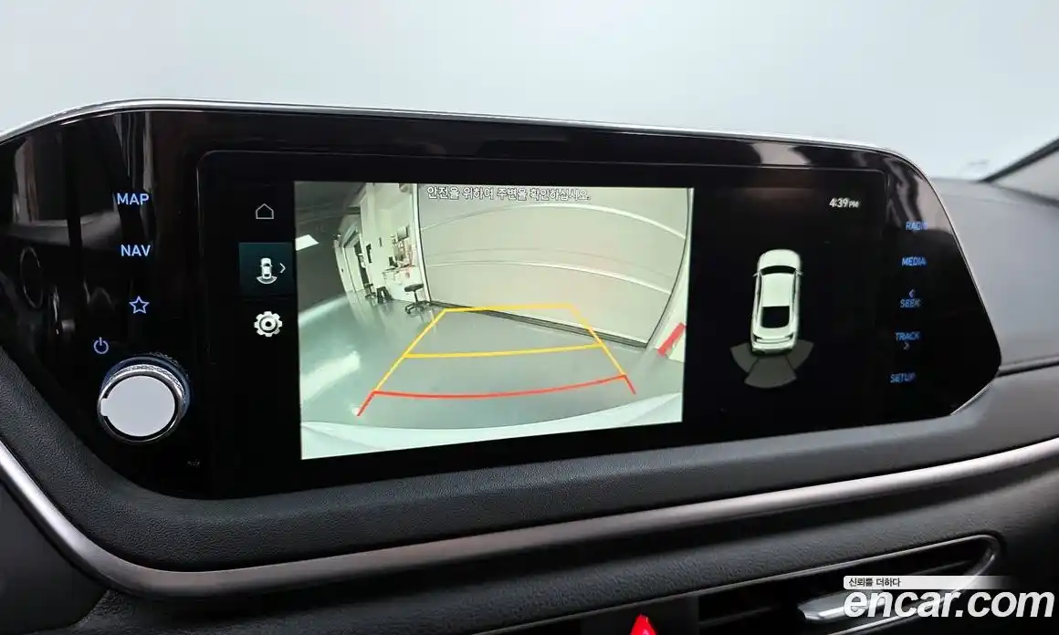 Hyundai Sonata 2022 2.0 Автомат в Москве № 1128240, фото 17