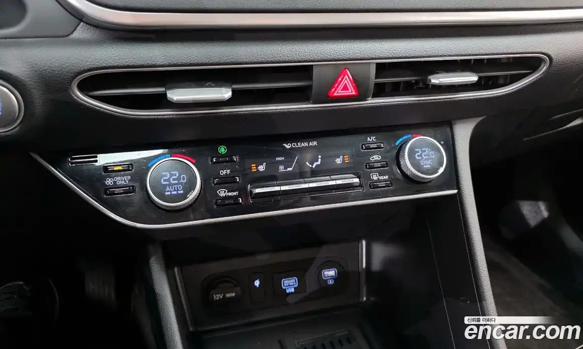 Hyundai Sonata 2022 2.0 Автомат в Москве № 1128240, фото 18