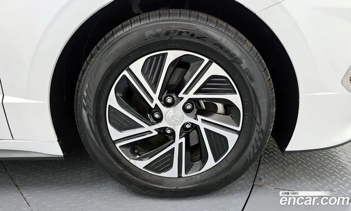 Hyundai Sonata 2022 2.0 Автомат в Москве № 1128240, фото 5