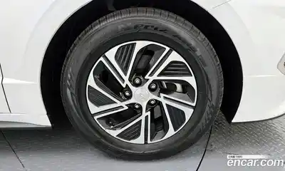 Hyundai Sonata 2022 2.0 Автомат в Москве № 1128240, миниатюра 5