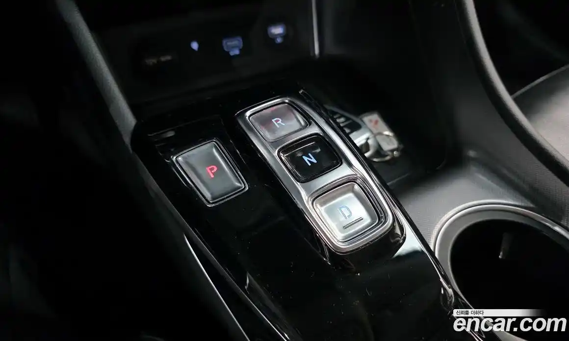 Hyundai Sonata 2022 2.0 Автомат в Москве № 1128240, фото 9