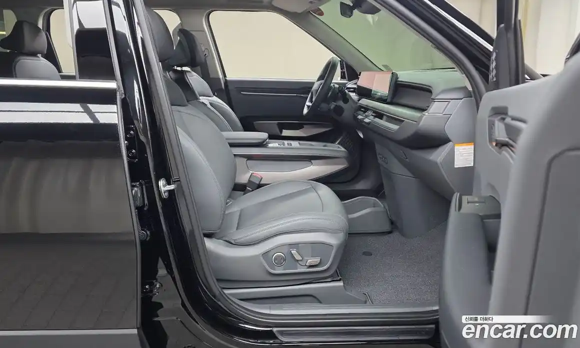 Kia EV9 2025 0.2 Автомат в Москве № 1128377, фото 11