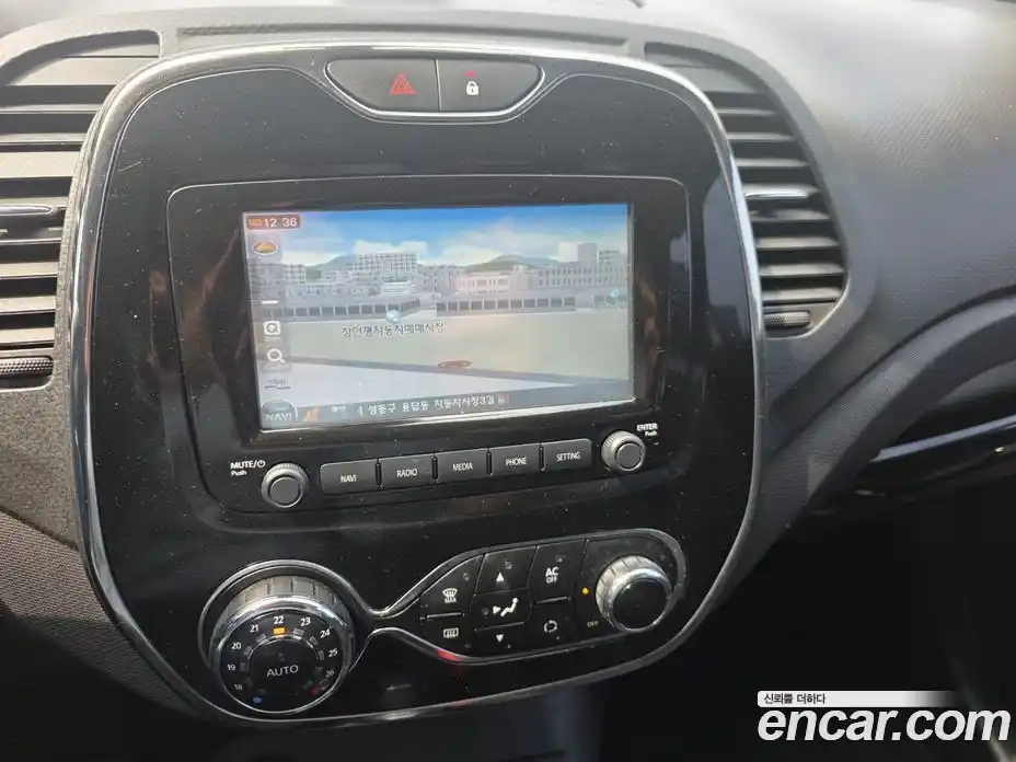 Renault QM3 2015 1.5 гидро в Москве № 1128540, фото 16