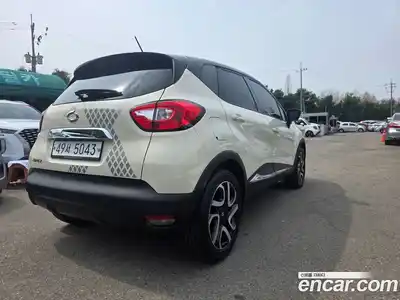 Renault QM3 2015 1.5 гидро в Москве № 1128540, миниатюра 2