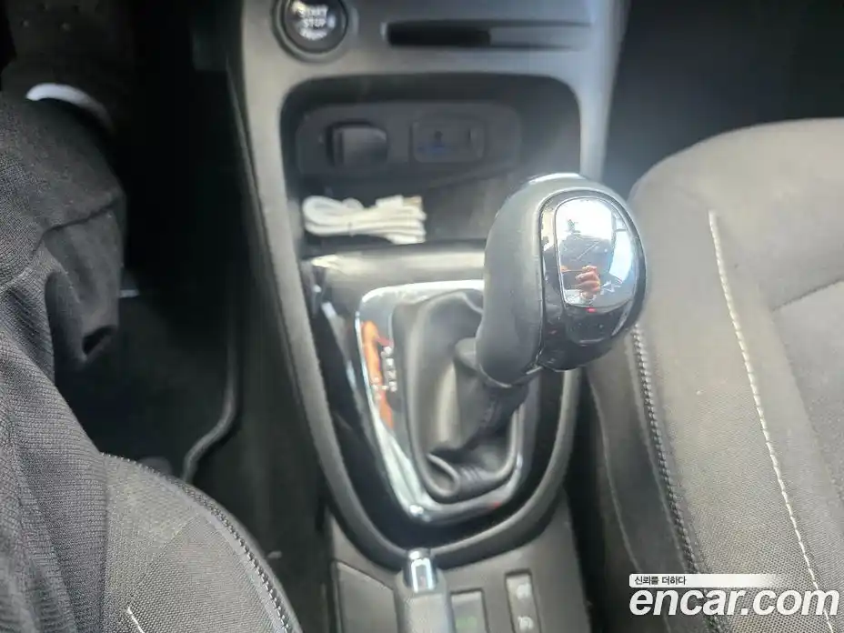 Renault QM3 2015 1.5 гидро в Москве № 1128540, фото 9