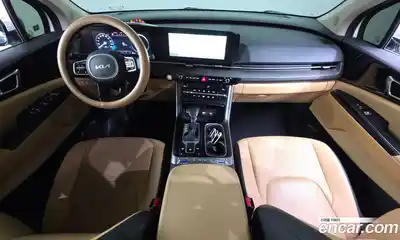 Kia Canival 2023 2.2 гидро в Москве № 1128583, миниатюра 7