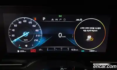 Kia Canival 2023 2.2 гидро в Москве № 1128583, миниатюра 8