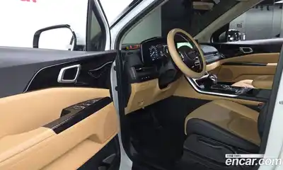 Kia Canival 2023 2.2 гидро в Москве № 1128583, миниатюра 10