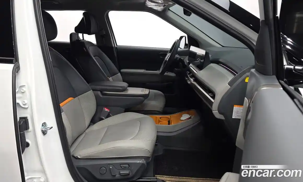 Kia EV3 2024 0.2 Автомат в Москве № 1128625, фото 11