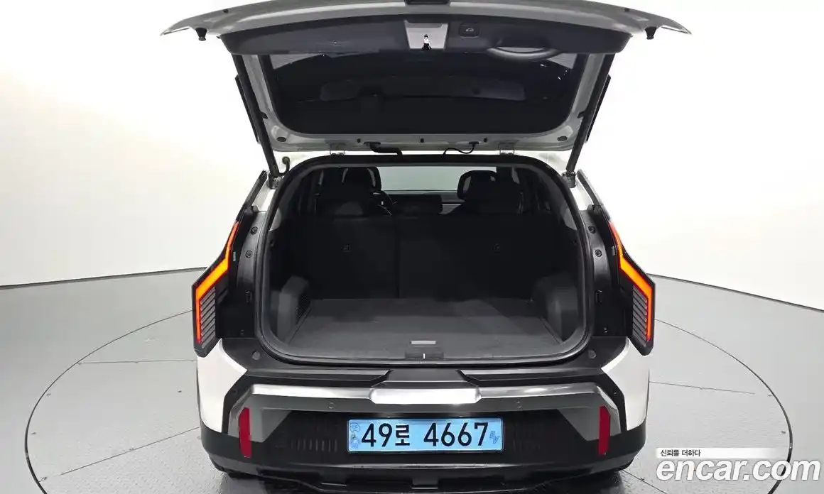 Kia EV3 2024 0.2 Автомат в Москве № 1128625, фото 20