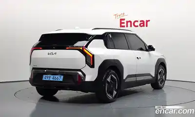 Kia EV3 2024 0.2 Автомат в Москве № 1128625, миниатюра 2