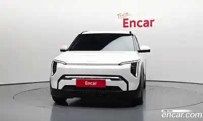 Kia EV3 2024 0.2 Автомат в Москве № 1128625, миниатюра 3