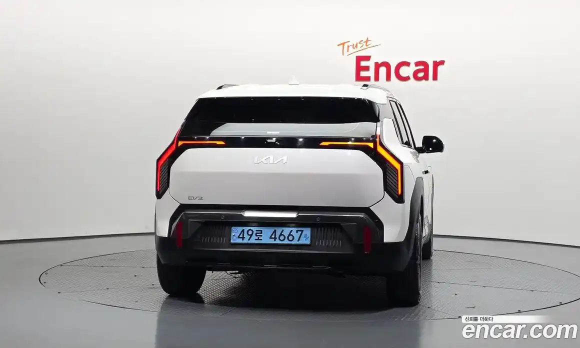 Kia EV3 2024 0.2 Автомат в Москве № 1128625, фото 4